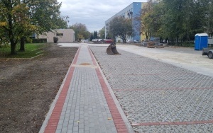 Budowa miejsc postojowych w rejonie ul. Armii Krajowej w Knurowie (14)