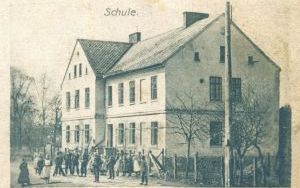Najstarsza szkoła w Knurowie  - obecnie budynek MSP  nr.1 przy ul. Ks.A.Koziełka