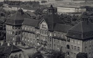 Szpital miejski przy ul. Niepodległości - lata 60-te XX w.