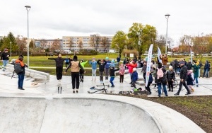 Skate Park na Knurowskich Błoniach (11)
